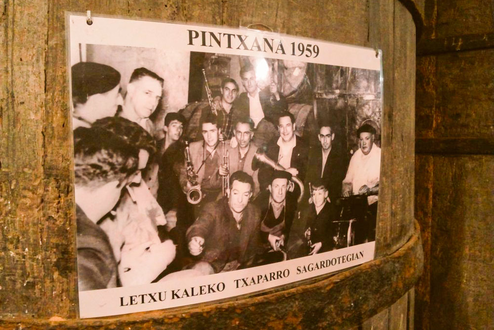 Txaparro kale Sagardotegia Tolosa