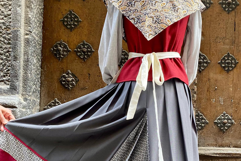 euskal andre jantzia